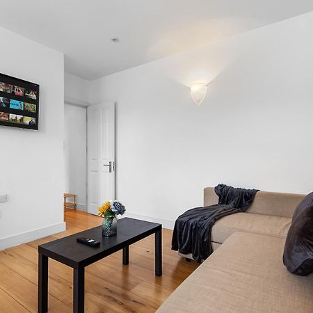 Modern Flat In Stockwell, 10 Mins From Oxford Circus Lejlighed London Eksteriør billede