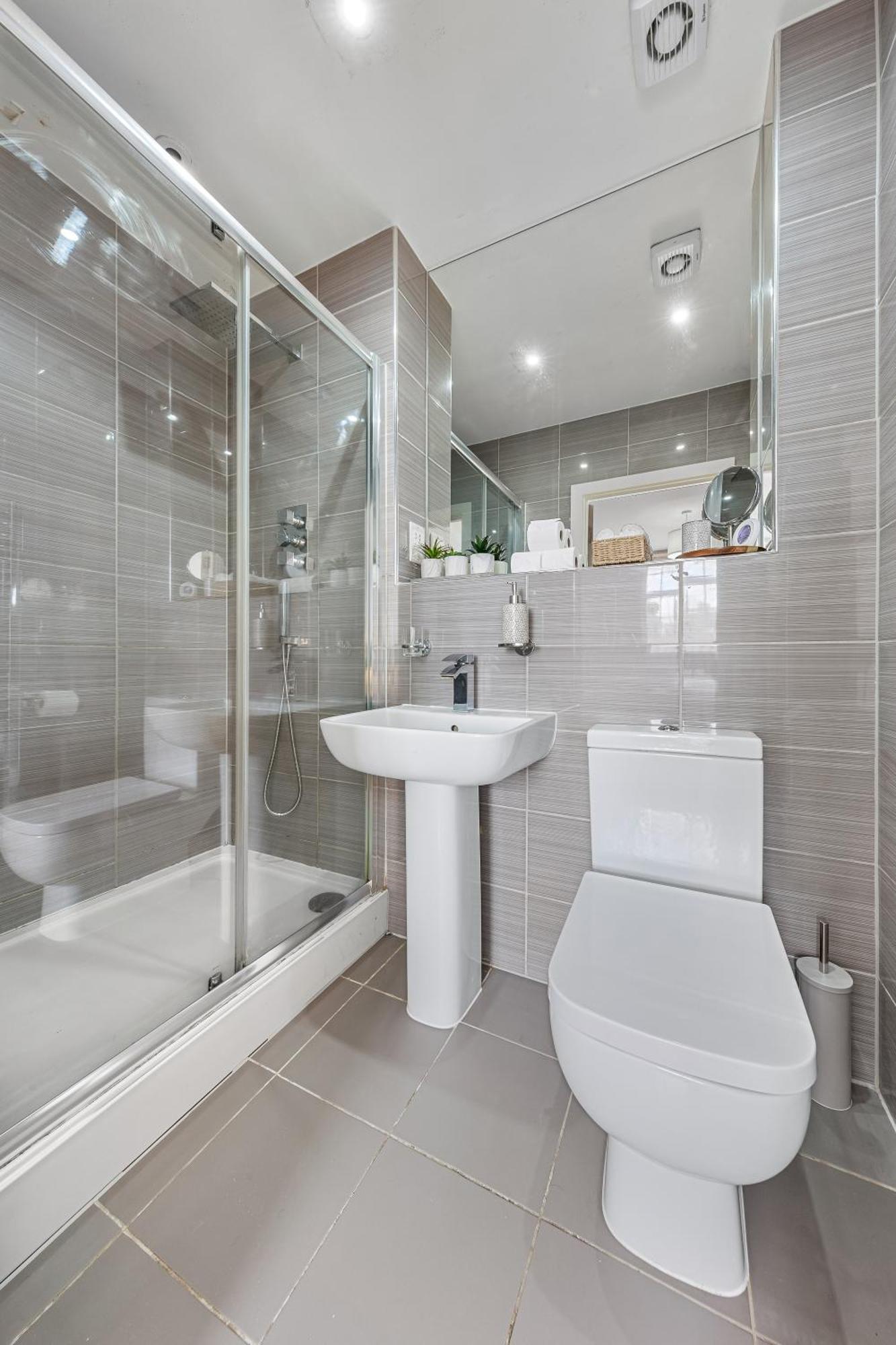 Modern Flat In Stockwell, 10 Mins From Oxford Circus Lejlighed London Eksteriør billede